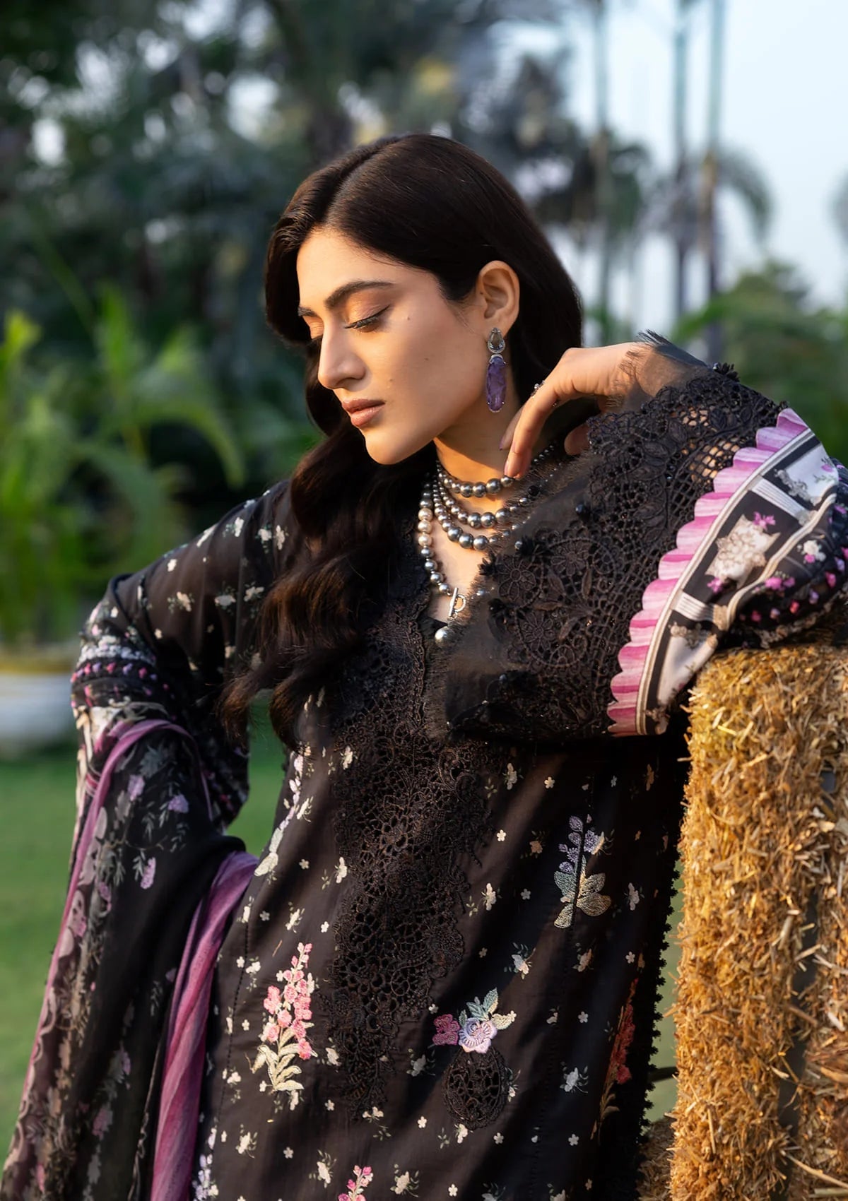 Elaf Chikankari - ERC-7A ARZO