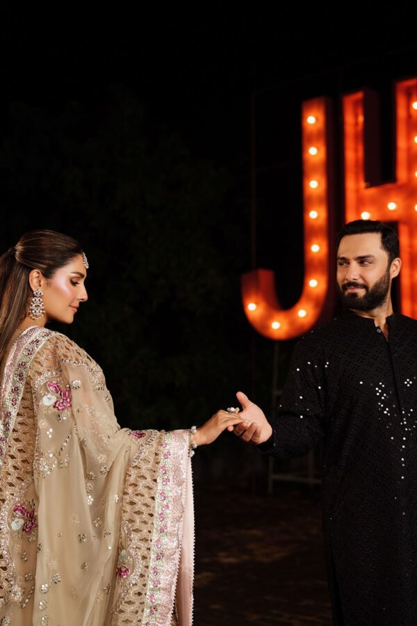 Jhoomro Luxury Formals NL-85 Raina 2026 | Nureh