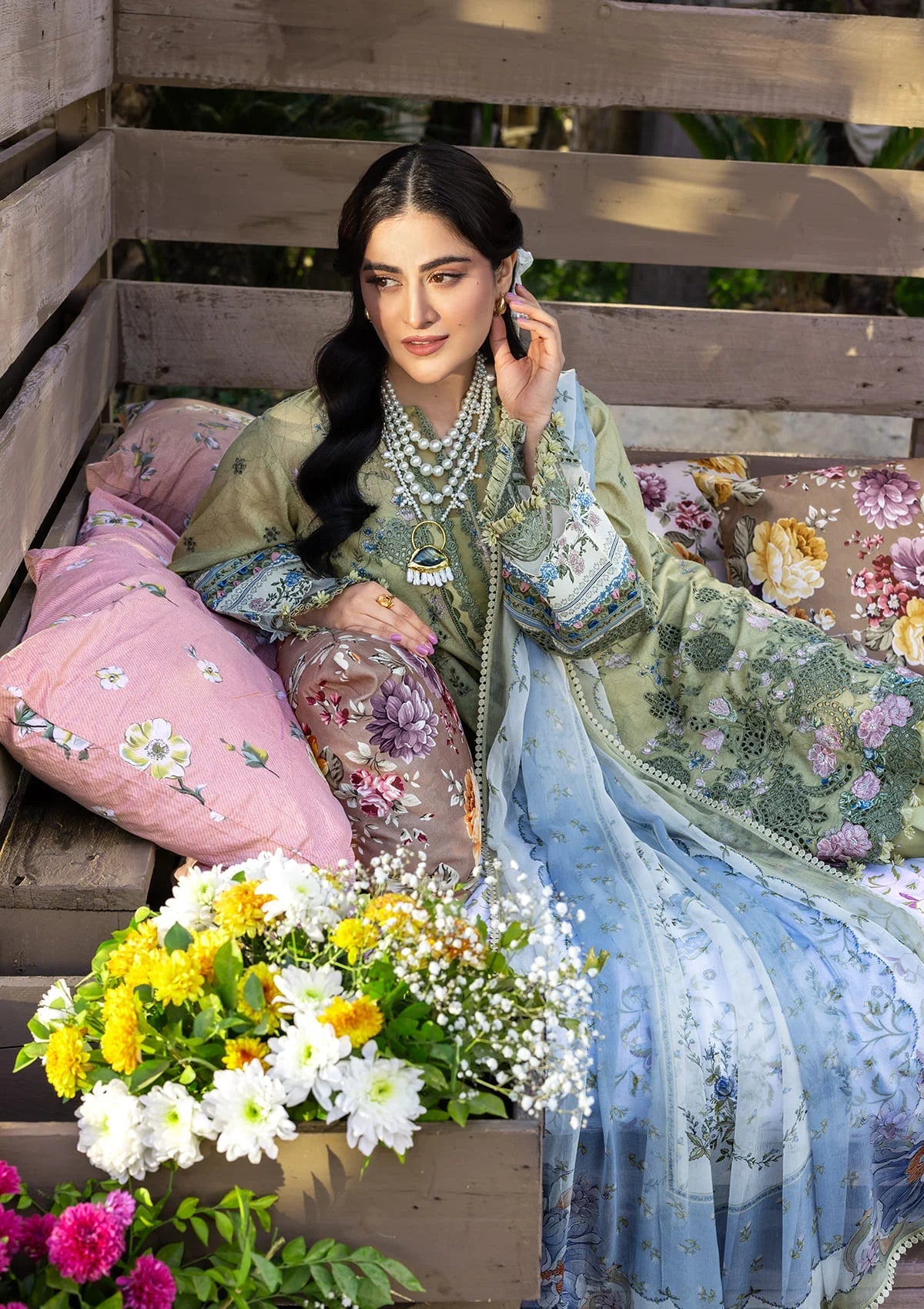 Elaf Chikankari - ERC-8B MENAH