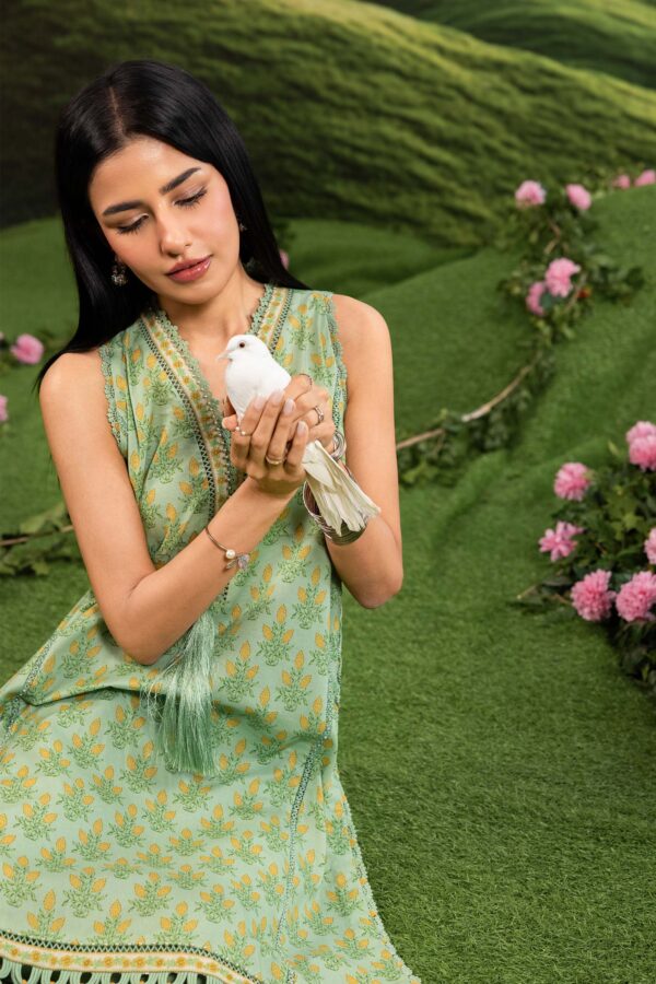 M Basics Dreamscape Eid 2 | 2026 | 012B | Maria. B.