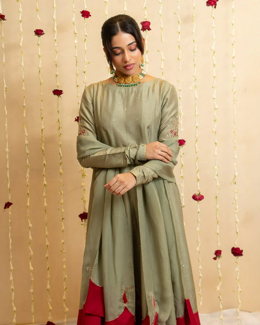 Nazrana Festive'25 by Binaf - Firdous