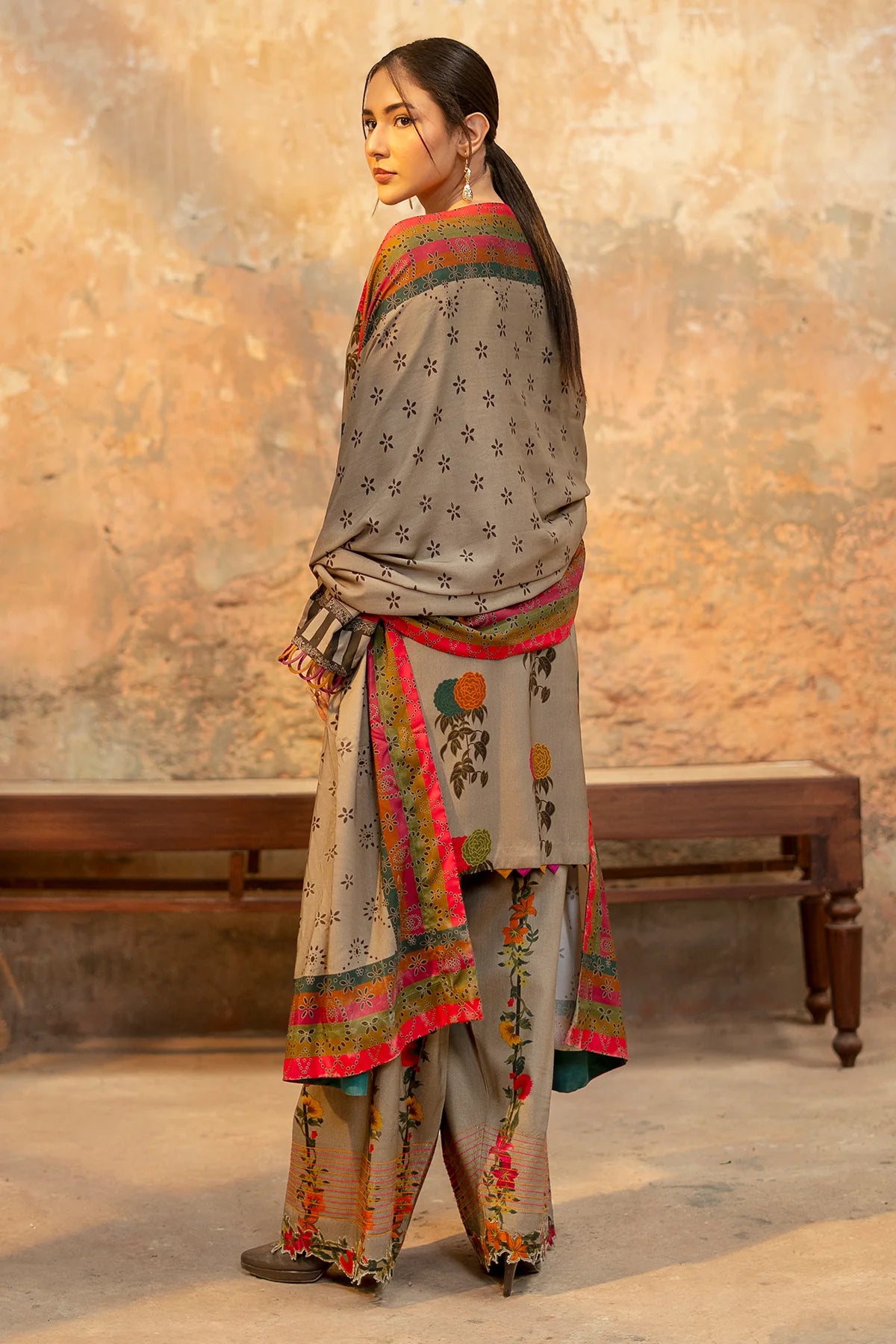 Charizma C-prints Unstitched Linen Collection Vol.III - CPW5-27