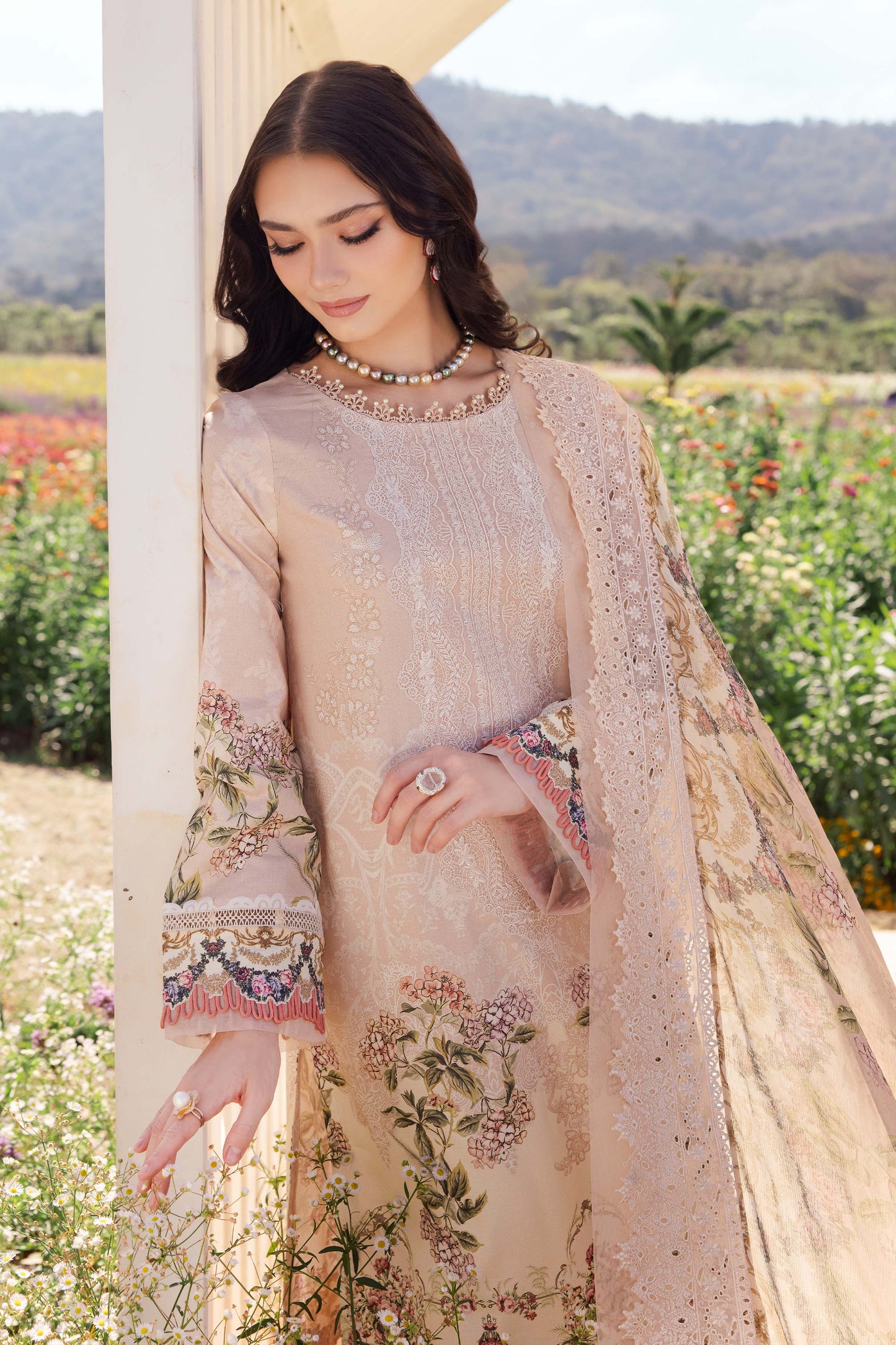 Needle Wonder 2025 by Jade - 1000000023832