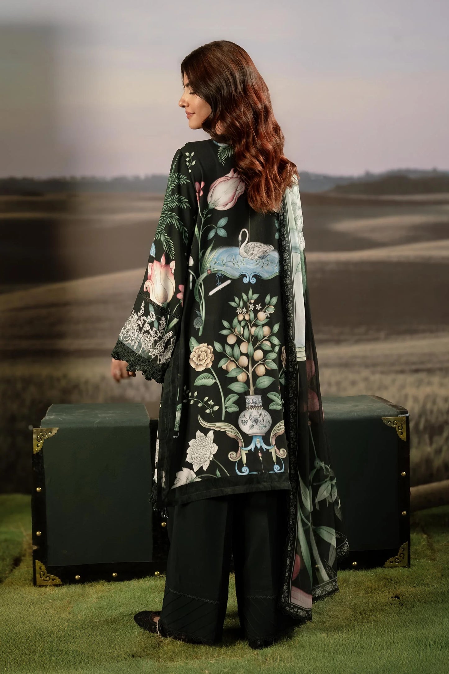 M Basic Fall'25 by MARIA.B MB-PFUS25-04A