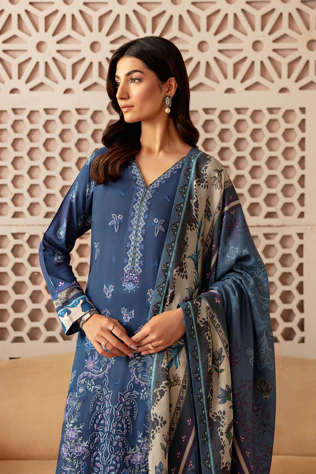 Ramsha Riwaj Winter – J-302