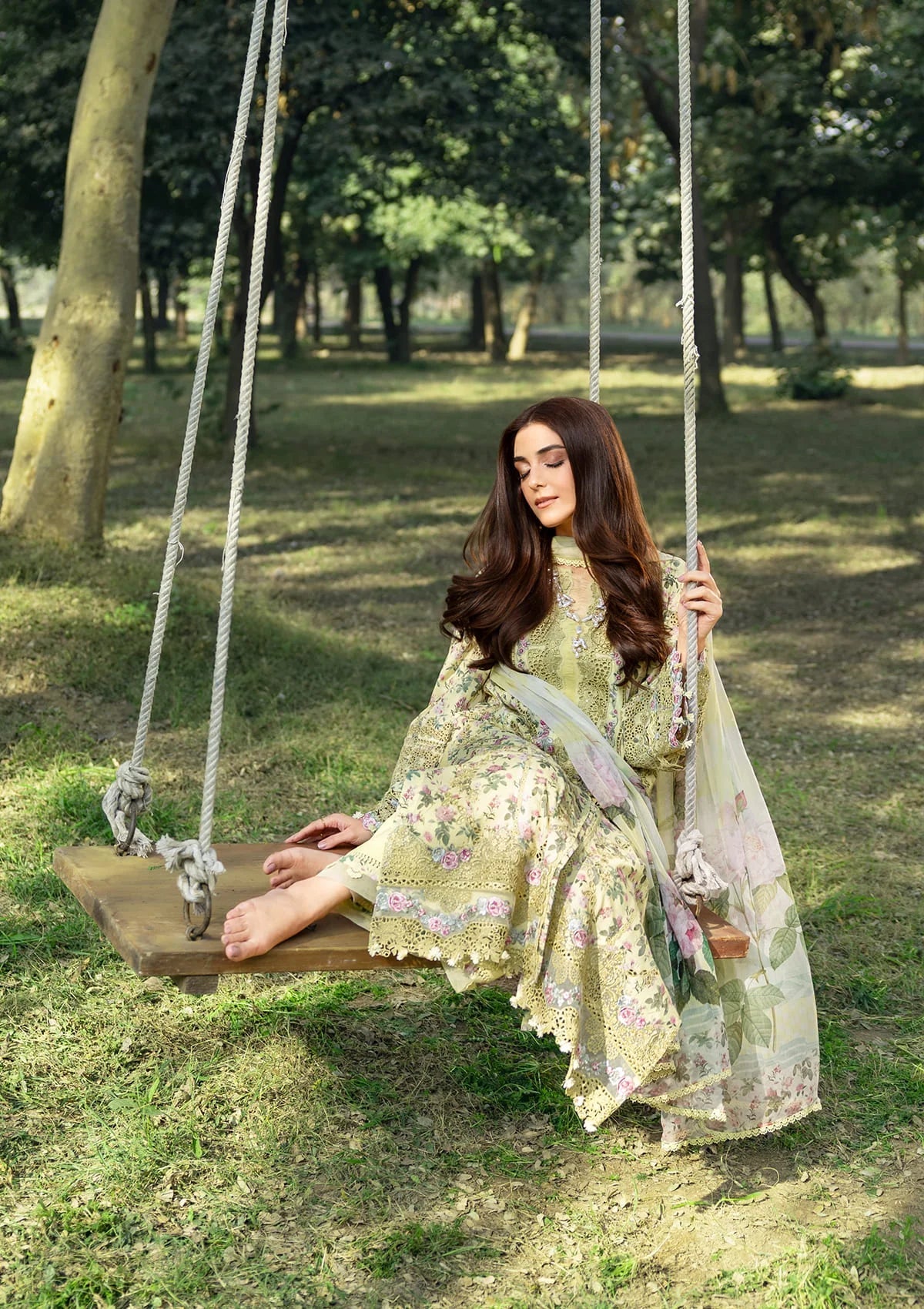 Elaf Chikankari - ERC-6A EYRA