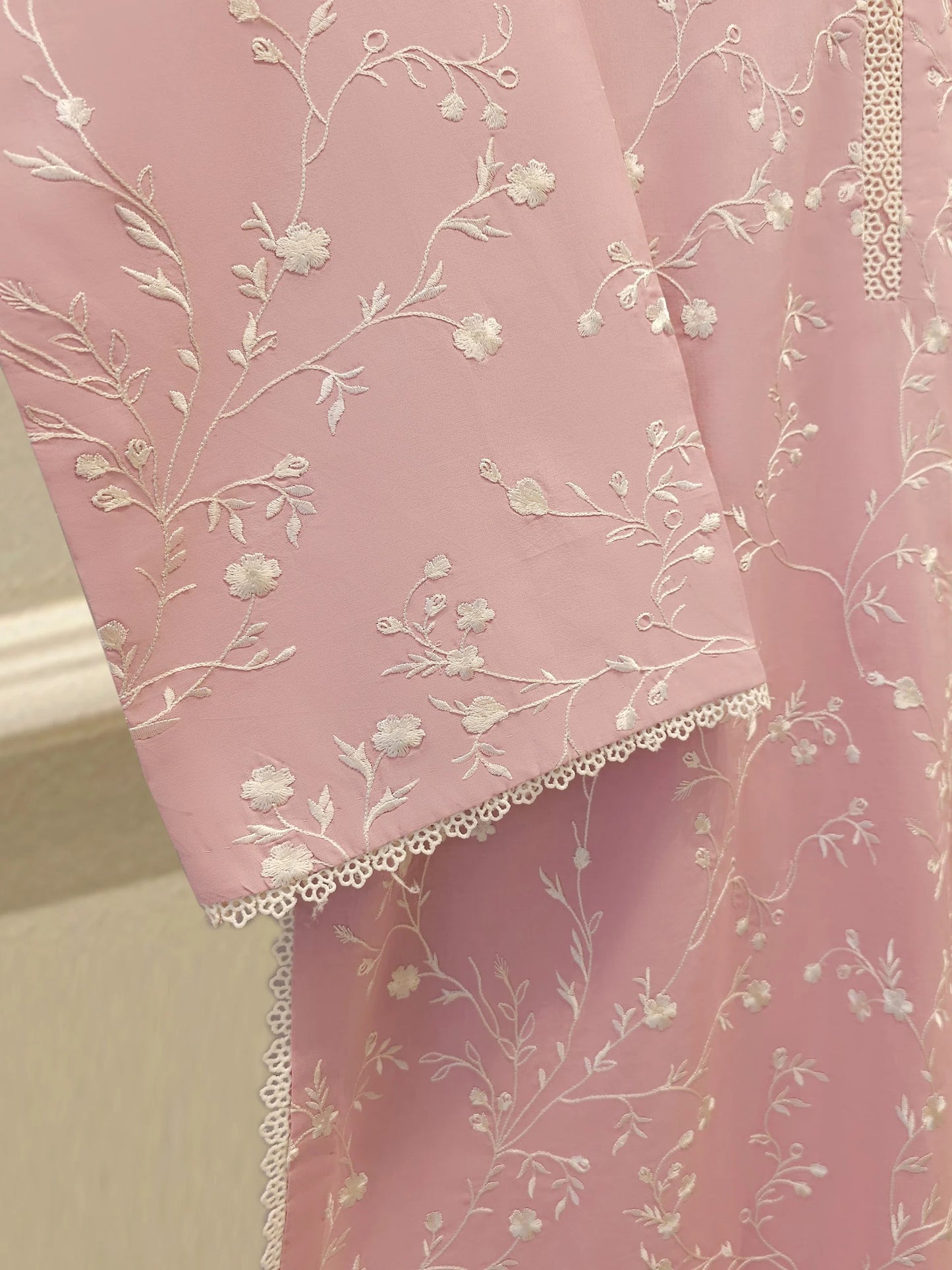 Agha Noor 2 Piece - Embroidered Lawn Suit S112188