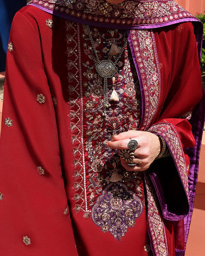 Mushq Nuvera/ Raw Silk - Agatha