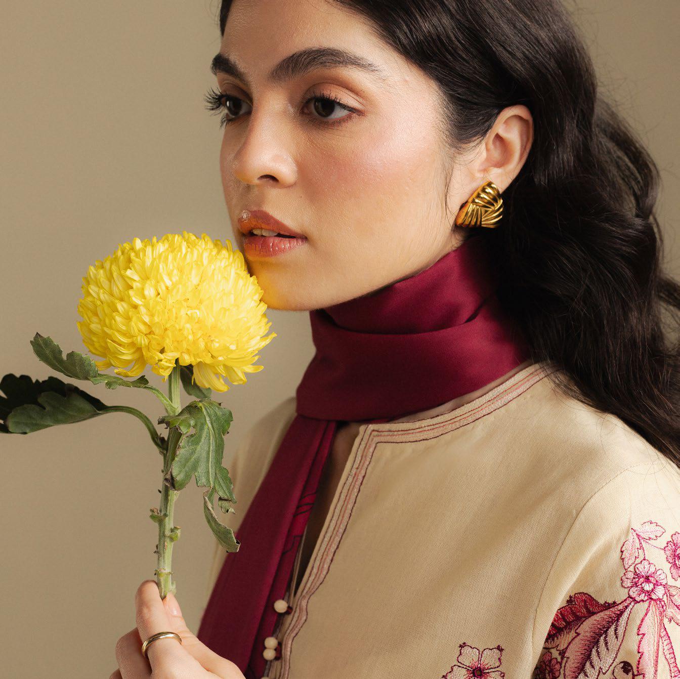 Coco Winter Unstitched 2025 by Zara Shahjahan - Snowdrop- 10 A