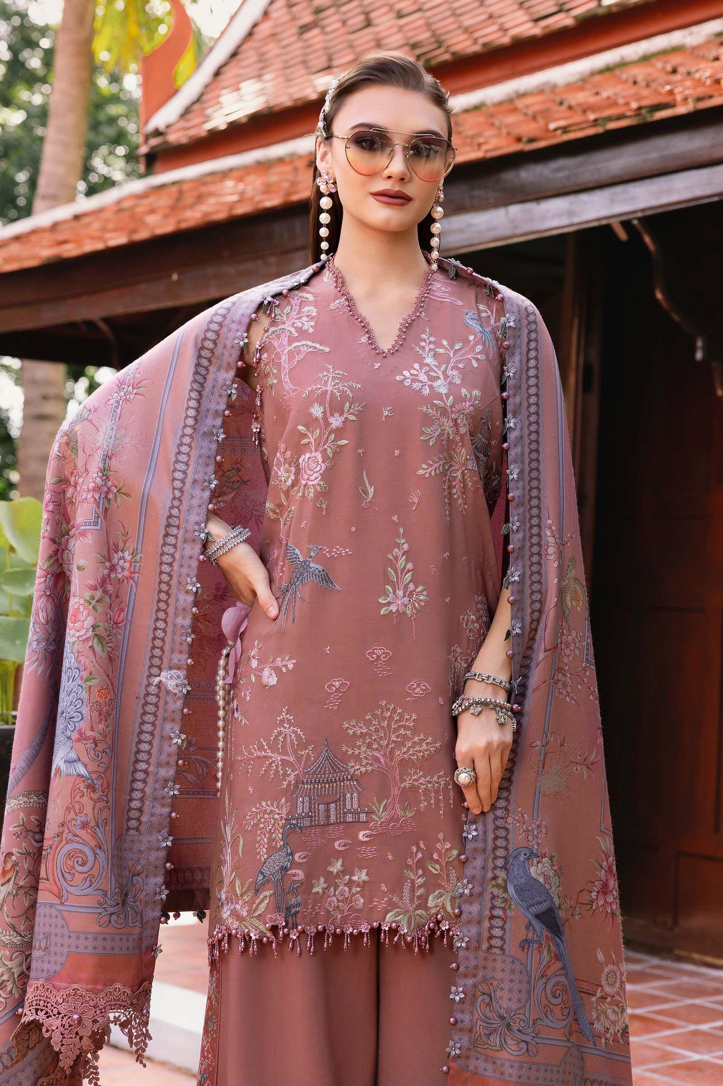 M prints  Winter 2025 -MPT-2801-A | Maria. B.