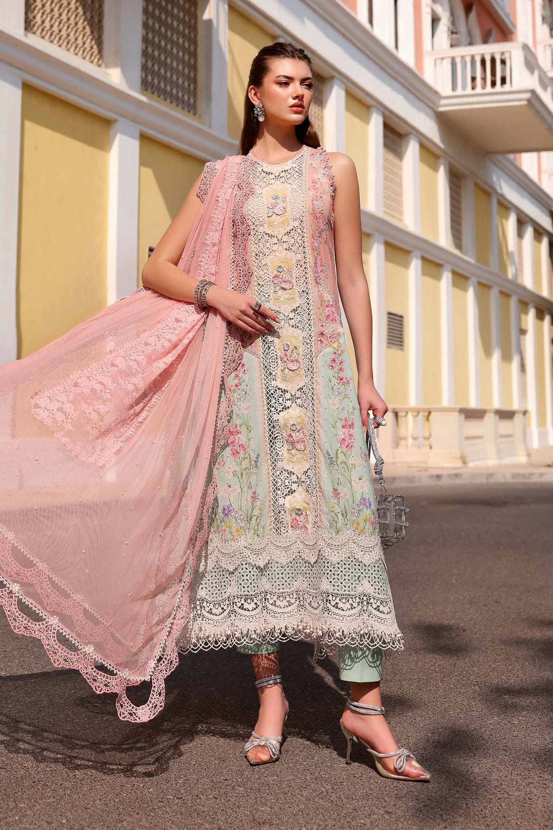 Maria B luxury Lawn 2026 - 6a
