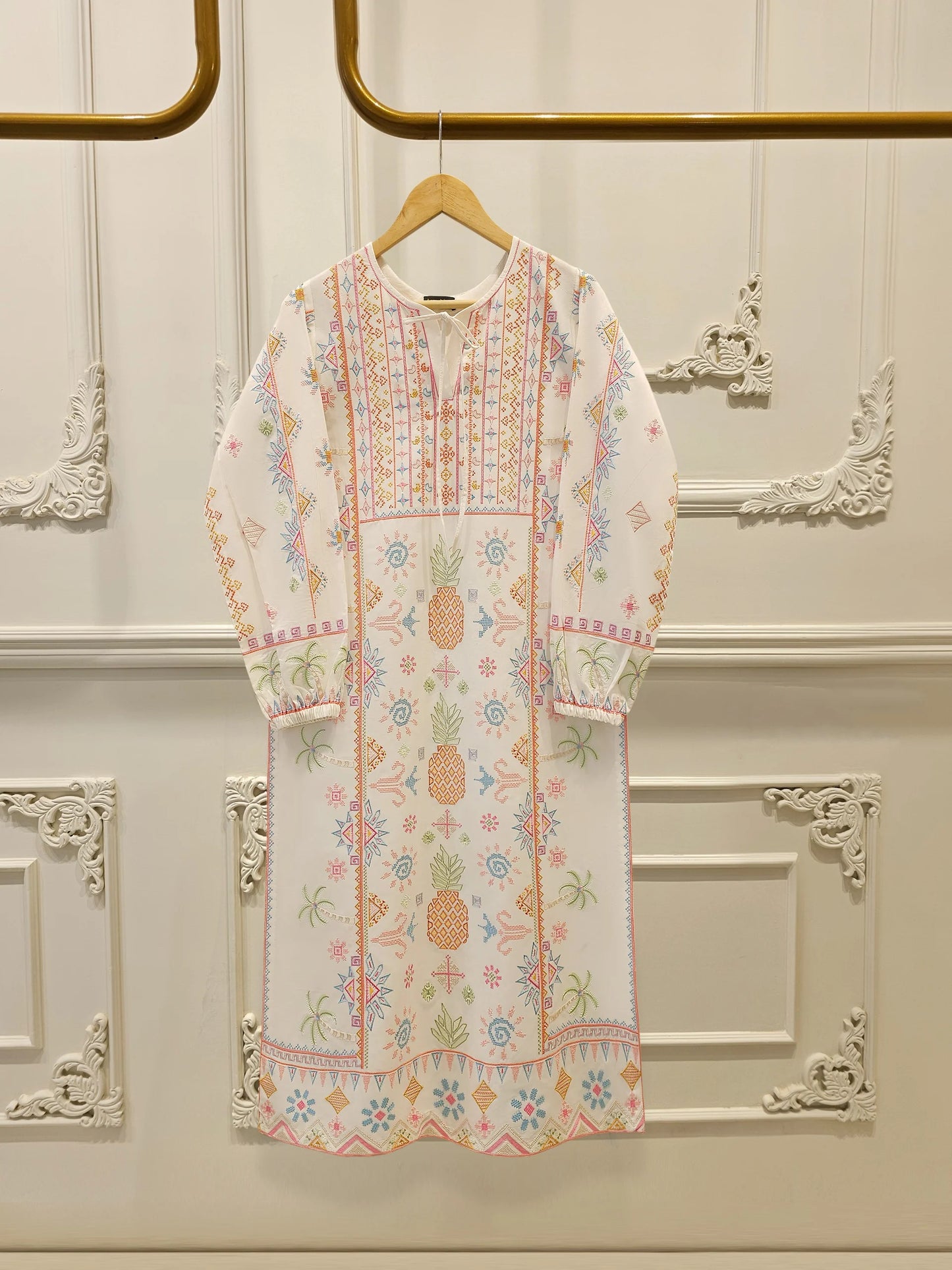 Agha Noor - Embroidered Lawn Suit S112113