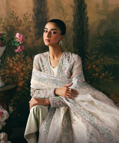 La Fuchsia Wedding Formal' 26 | Queen | Afrozeh