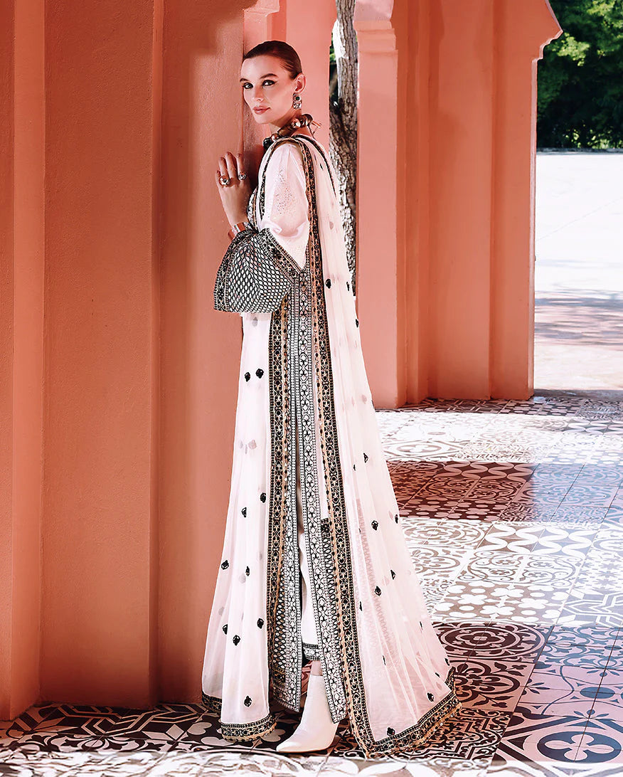 Mushq Nuvera/ Raw Silk - Gillian