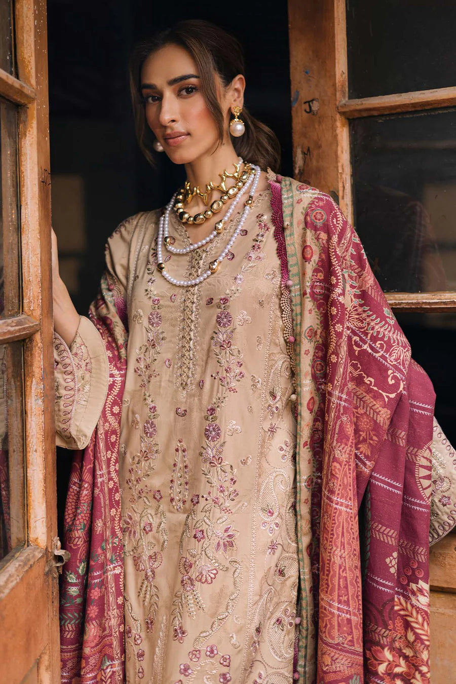 Maya Linen by Nureh-NW-101