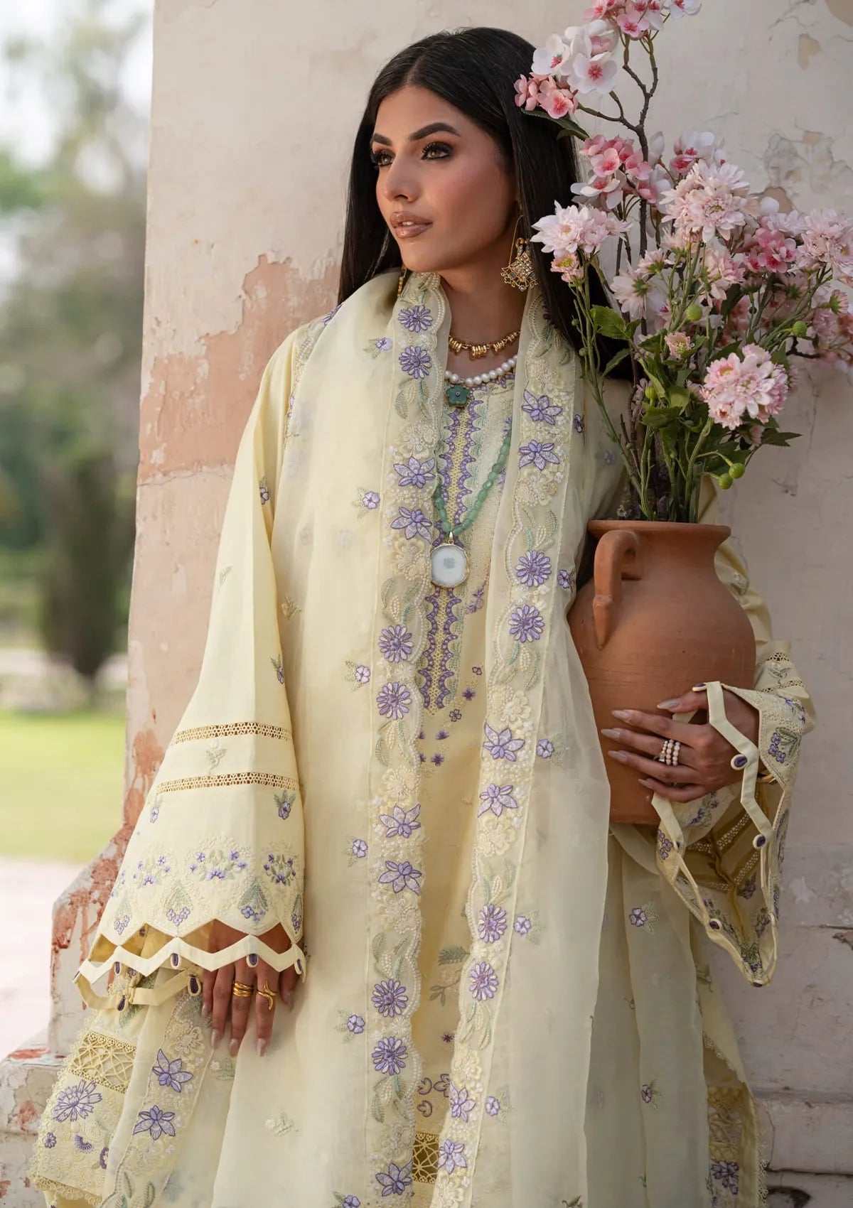 Zarposh Celia Luxury Lawn'25 - Moondale