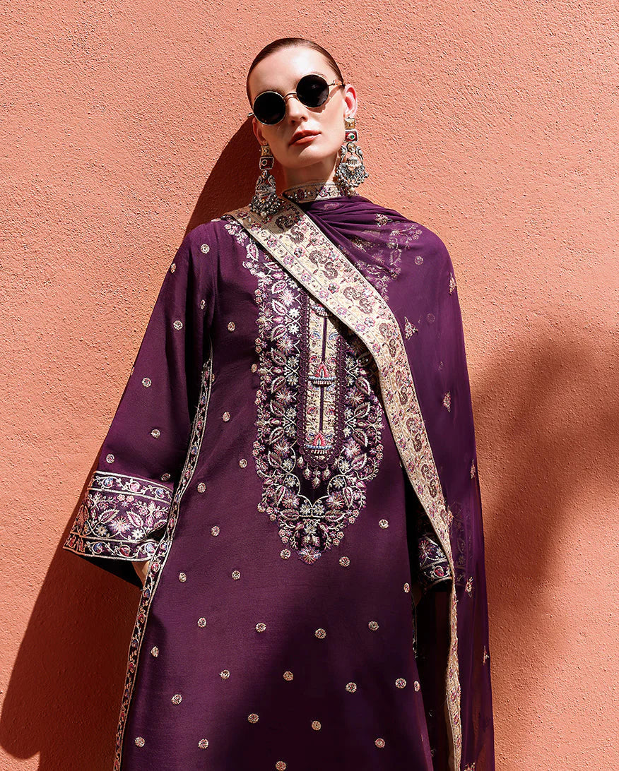 Mushq Nuvera/ Raw Silk -  Minerva