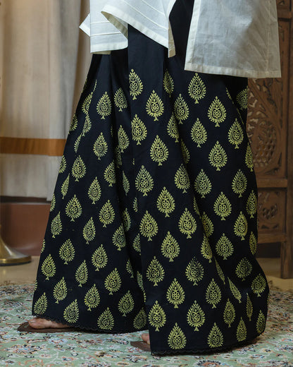 Handcrafted Shalwars by Binaf - BFS-D6