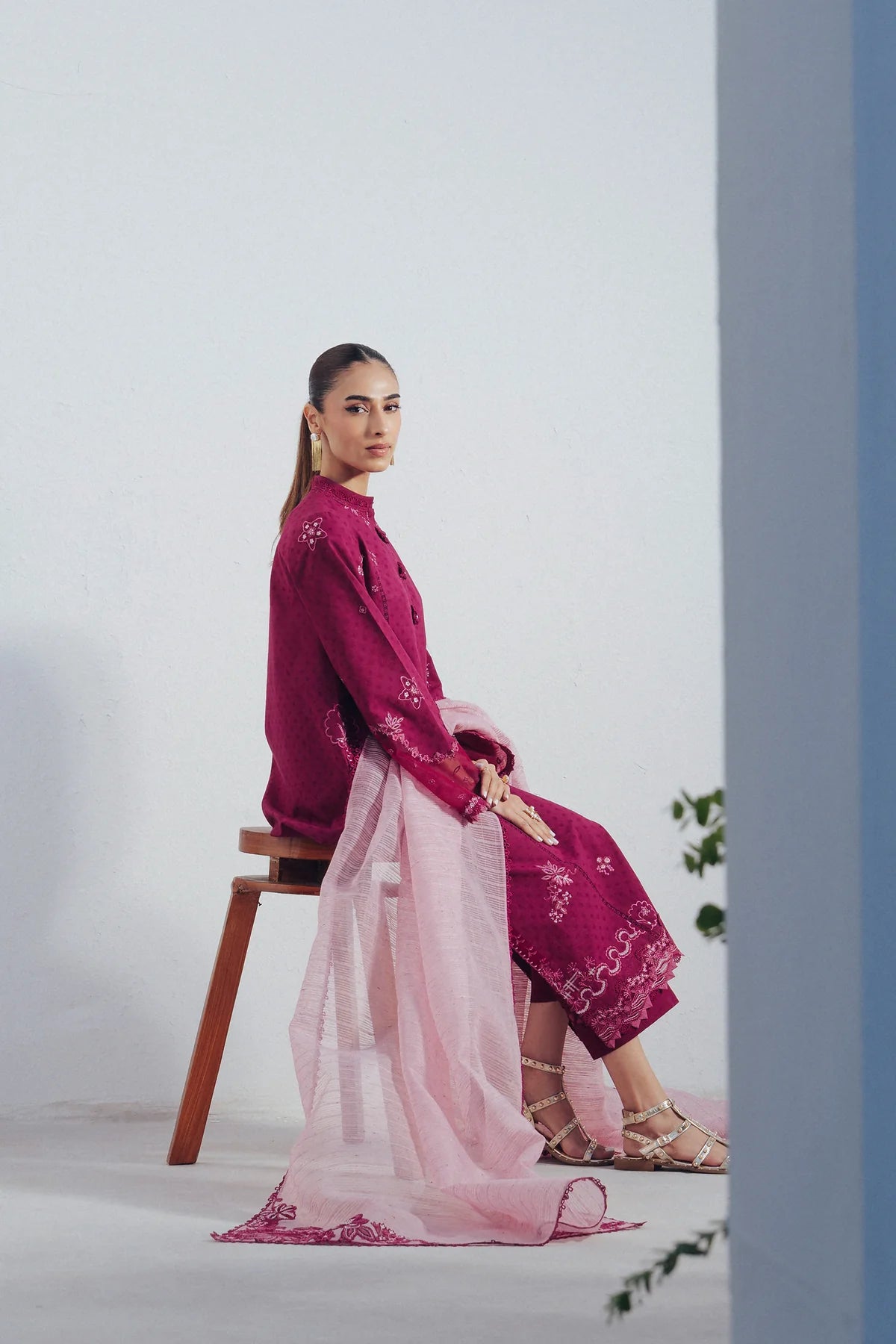 Basic Pret '26 | QBP-04 LIVIA | Qalamkar