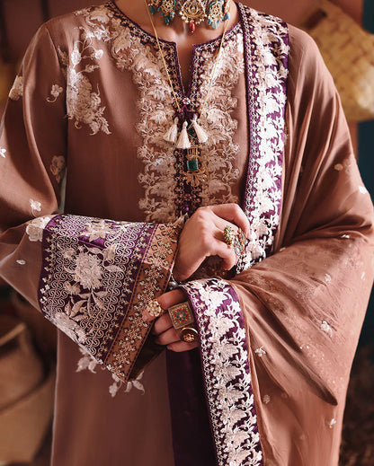 Nuvera  Raw Silk  | Sally | Mushq
