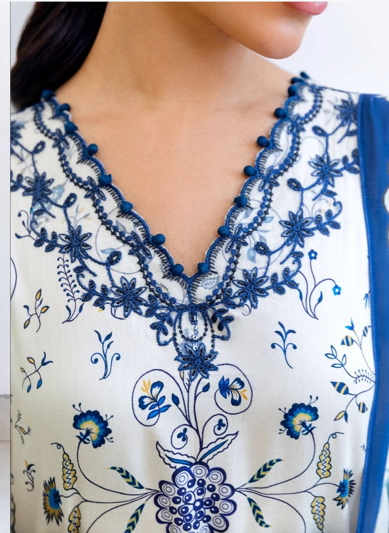 Cross Stitch Premium Satin - IVORY ORCHID