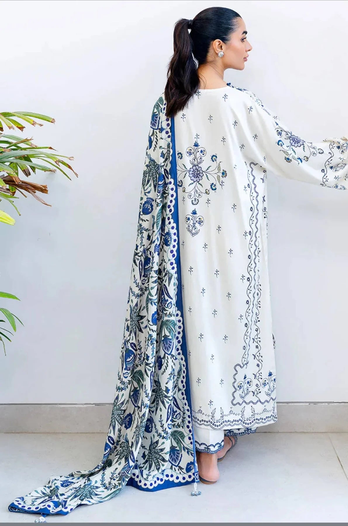 Cross Stitch Premium Satin - IVORY ORCHID