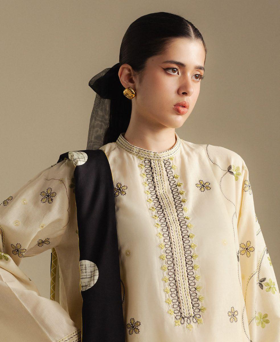 Coco Winter Unstitched 2025 BY Zara Shahjahan - Fawn-8B