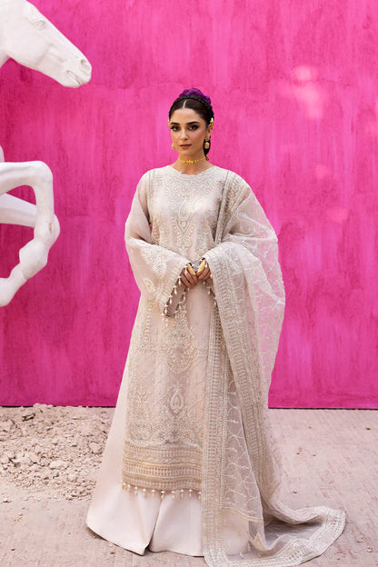 The Empress by Emaan Adeel-LUMESSE