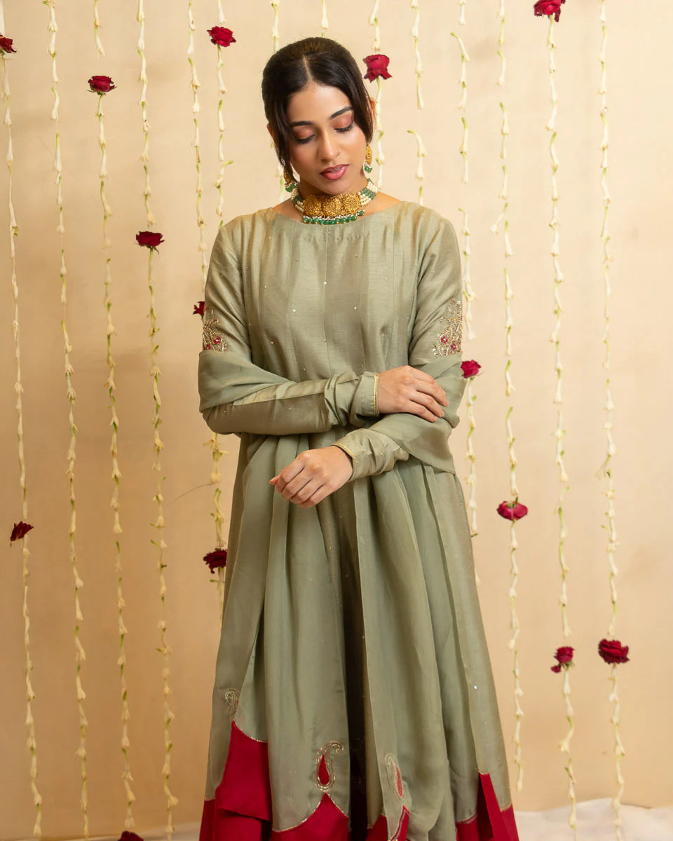 Nazrana Festive'25 by Binaf - Firdous