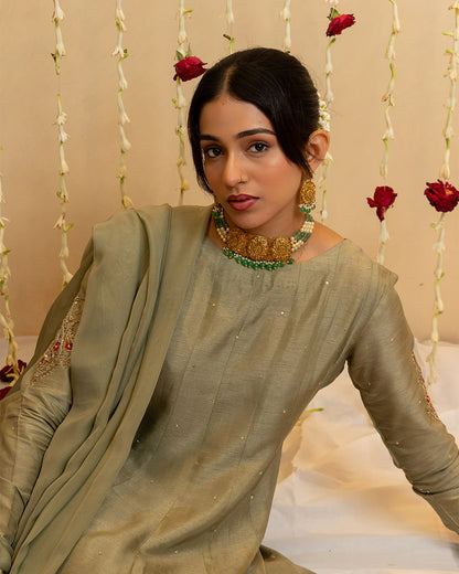 Nazrana Festive'25 by Binaf - Firdous