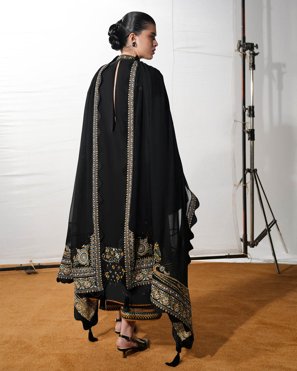 Spring/Summer Lawn – Rani | 2026 | Jugnu Lahore