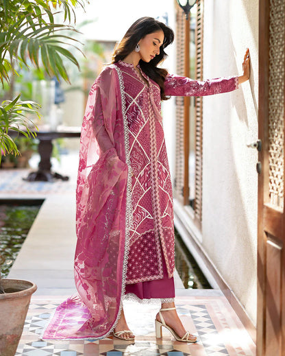 Astoria Festive Lawn | 2026 | Rosea | Mushq