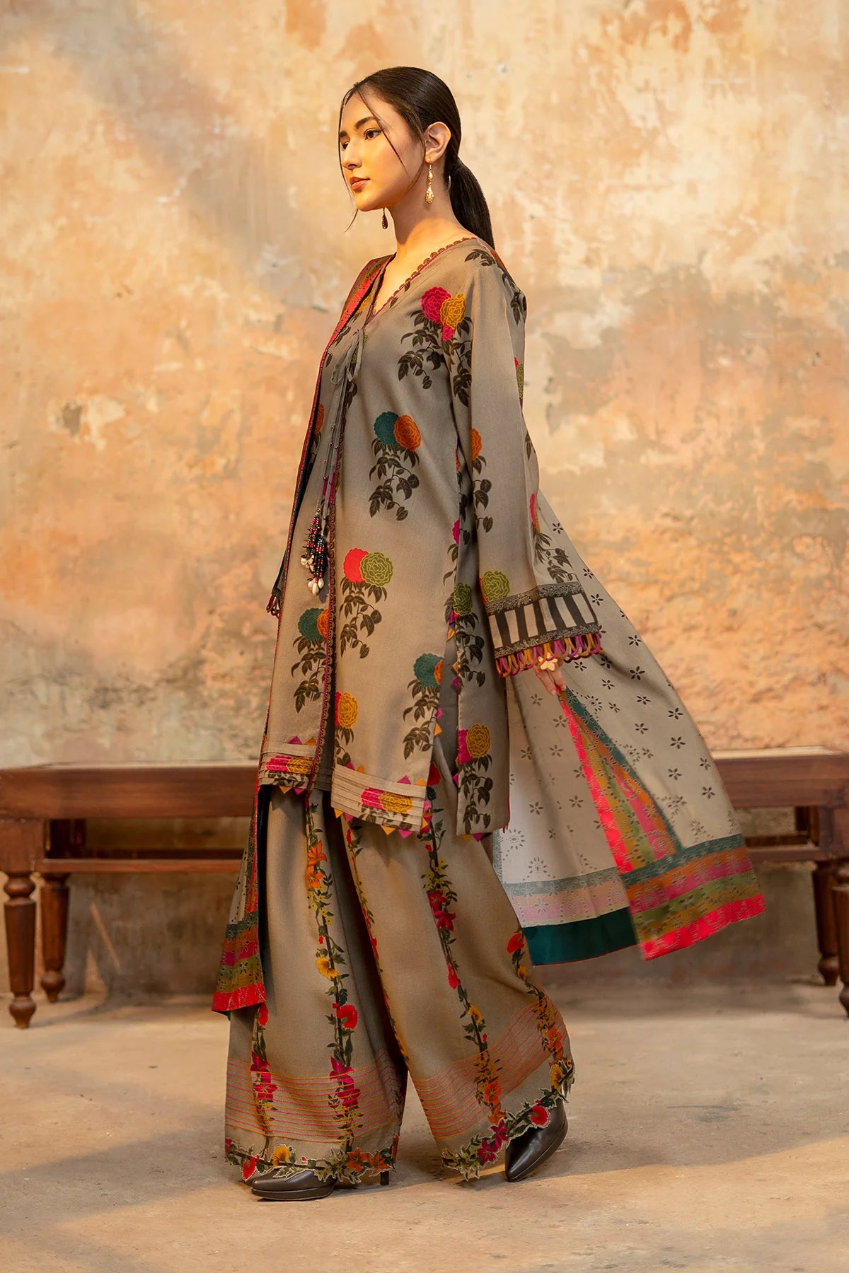 Charizma C-prints Unstitched Linen Collection Vol.III - CPW5-27