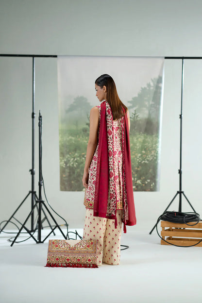 Joolie prints 2025 by Saira Rizwan - SUNDAY STROLL – JPU25-08