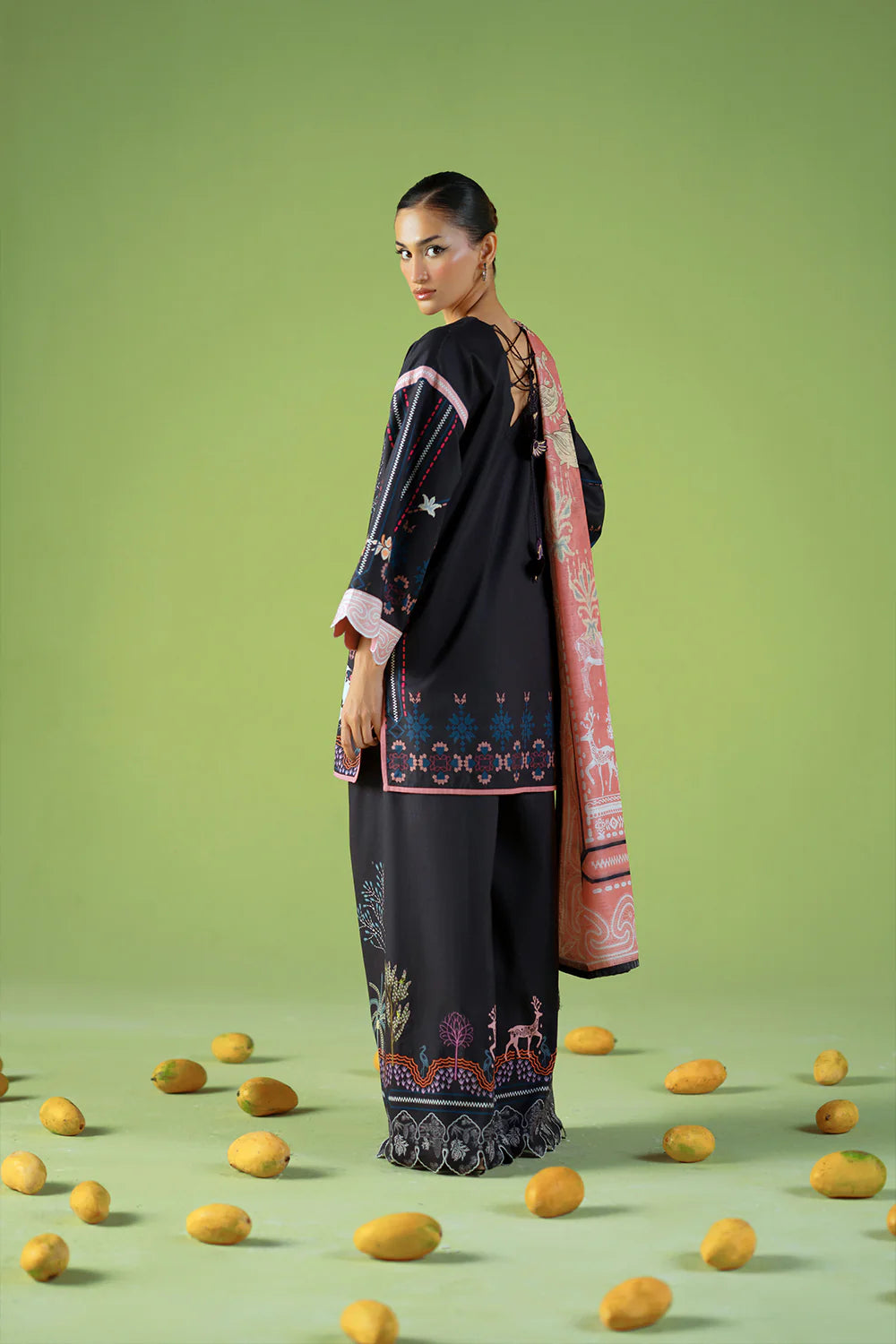 Joolie prints 2025 by Saira Rizwan - CITY BLOOM – JPU25-04