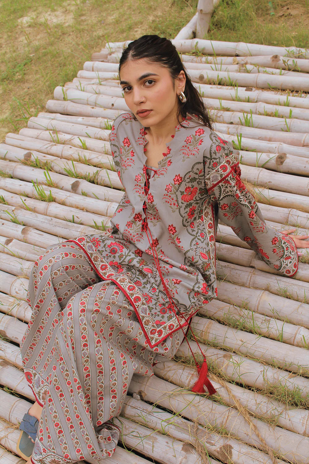 Joolie prints 2025 by Saira Rizwan - SILVER LINING – JPU25-03