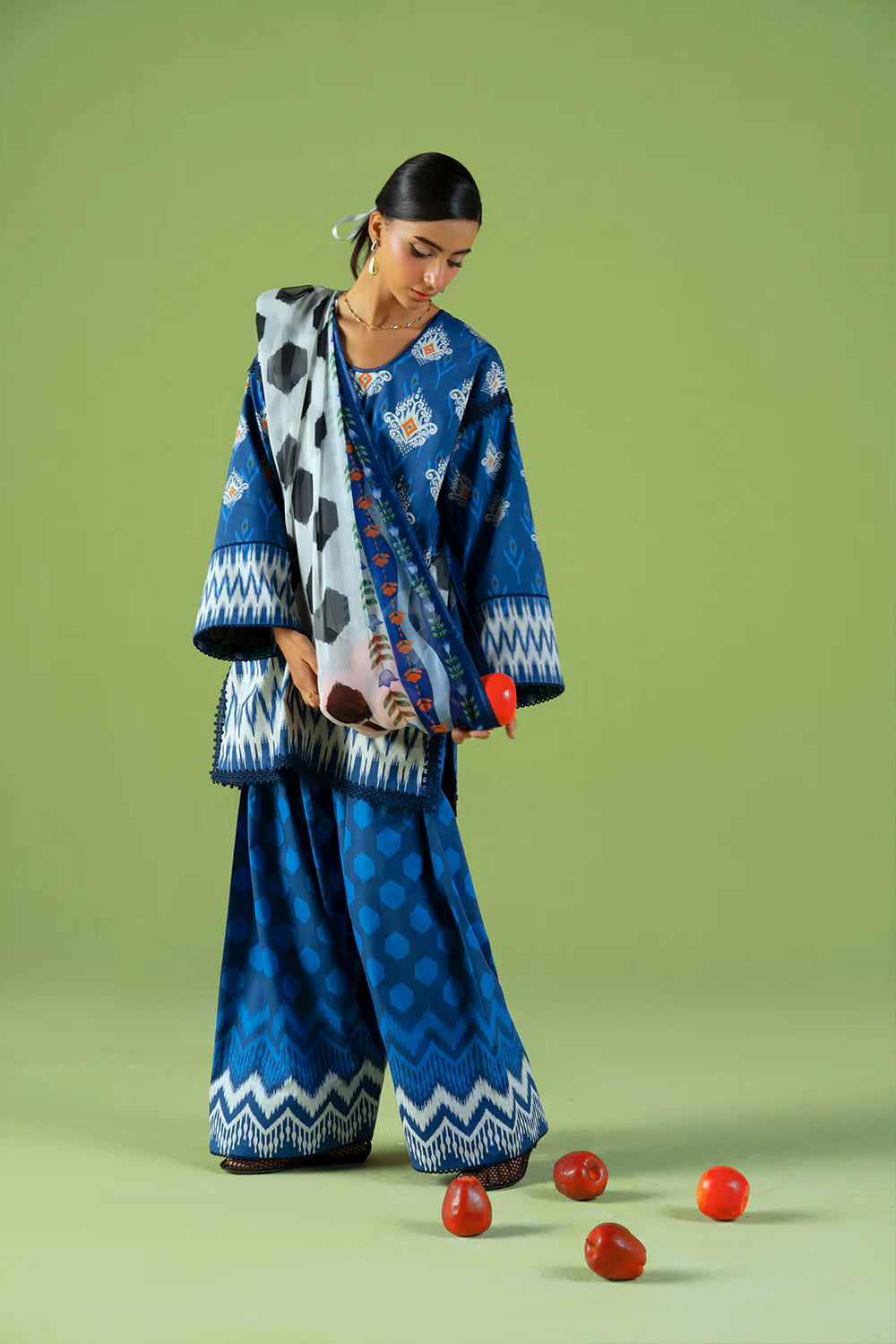 Joolie prints 2025 by Saira Rizwan - CITY BLOOM – JPU25-09