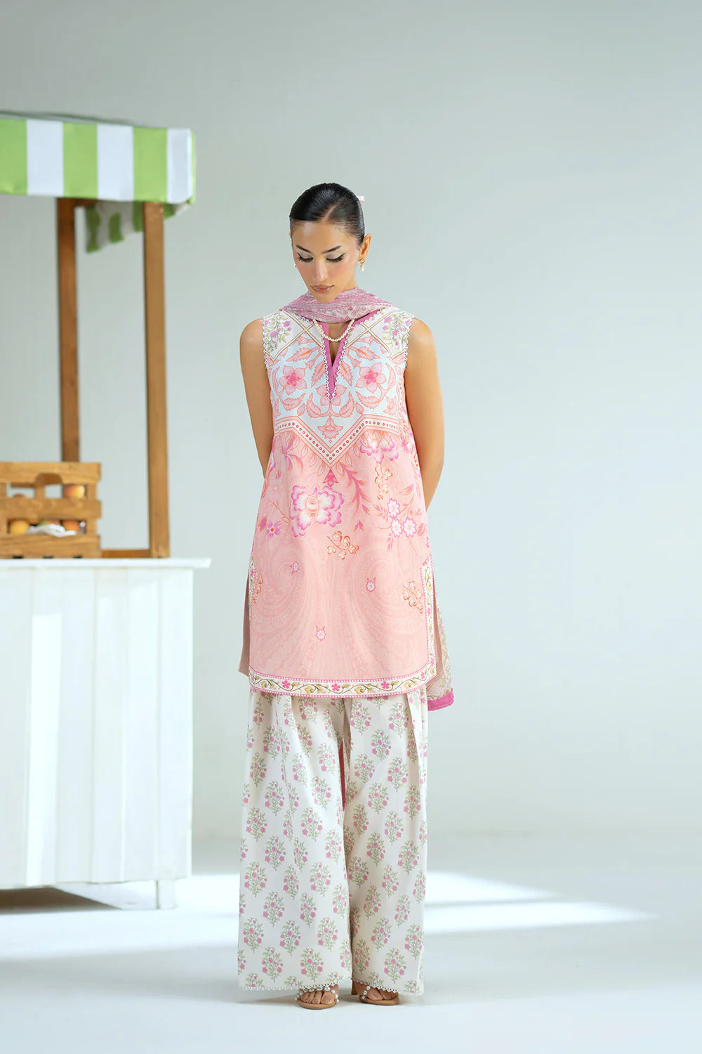 Joolie prints 2025 by Saira Rizwan - BRUNCH BABE – JPU25-10