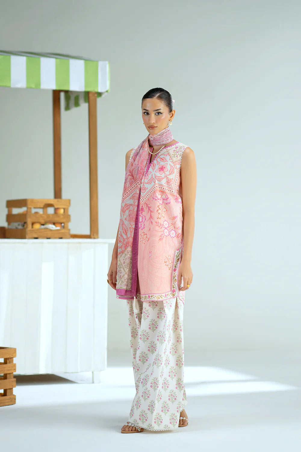 Joolie prints 2025 by Saira Rizwan - BRUNCH BABE – JPU25-10