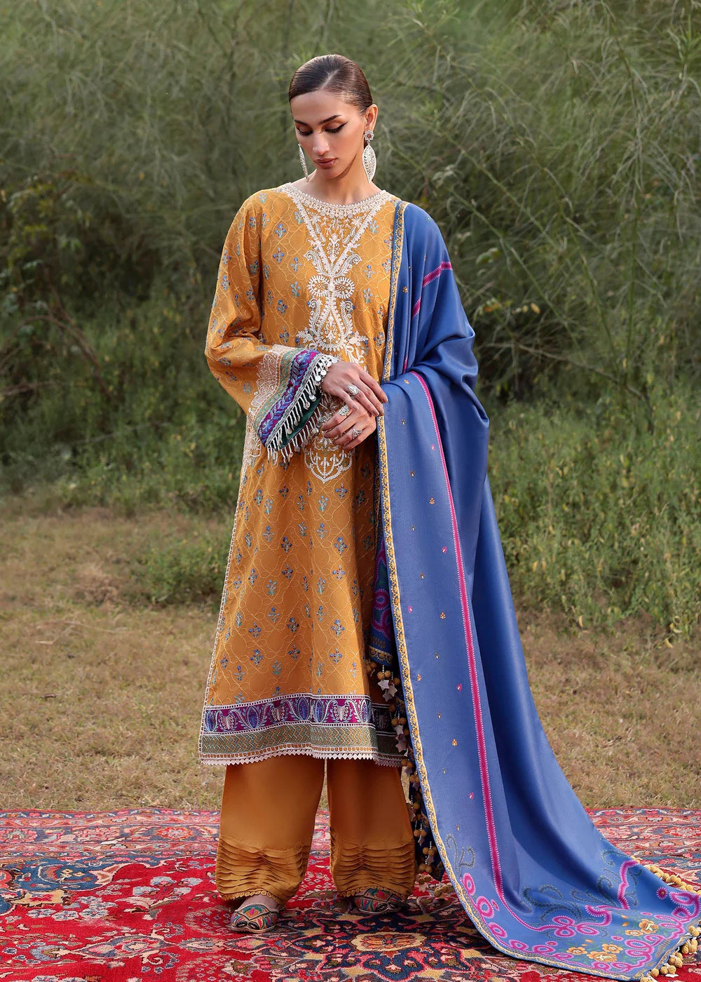 Winter Unstitched'25 by Siraa - Gul Bahar