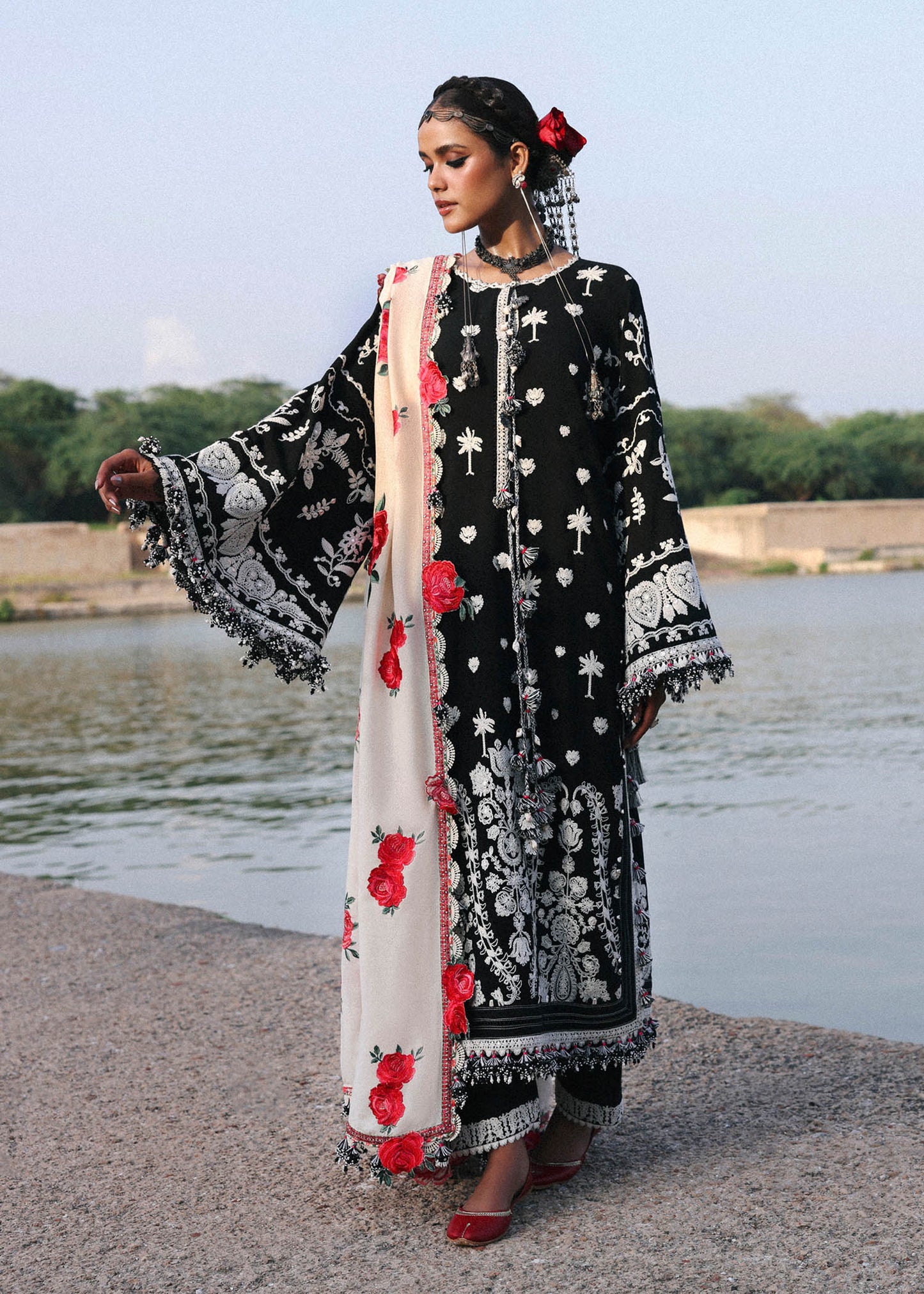 Karandi Unstitched'25 by Hussain Rehar - Rose