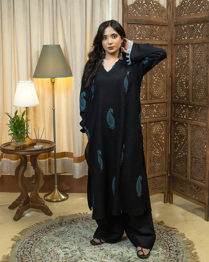 Handcrafted Kurtias - By Binaf Hidayah