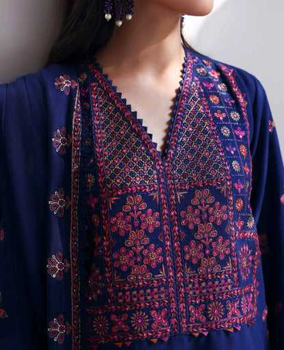 Amaris Luxury Shawl Unstitched 2025 by Republic Womenswear - Maris