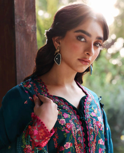Amaris Luxury Shawl Unstitched 2025 by Republic Womenswear - Evania
