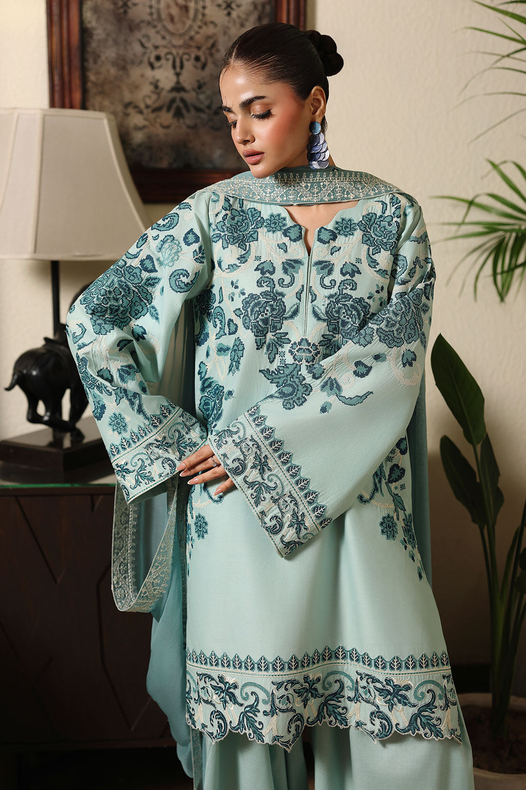 Rosa Essential Lawn | AL-307 | 2026 | Afsanah
