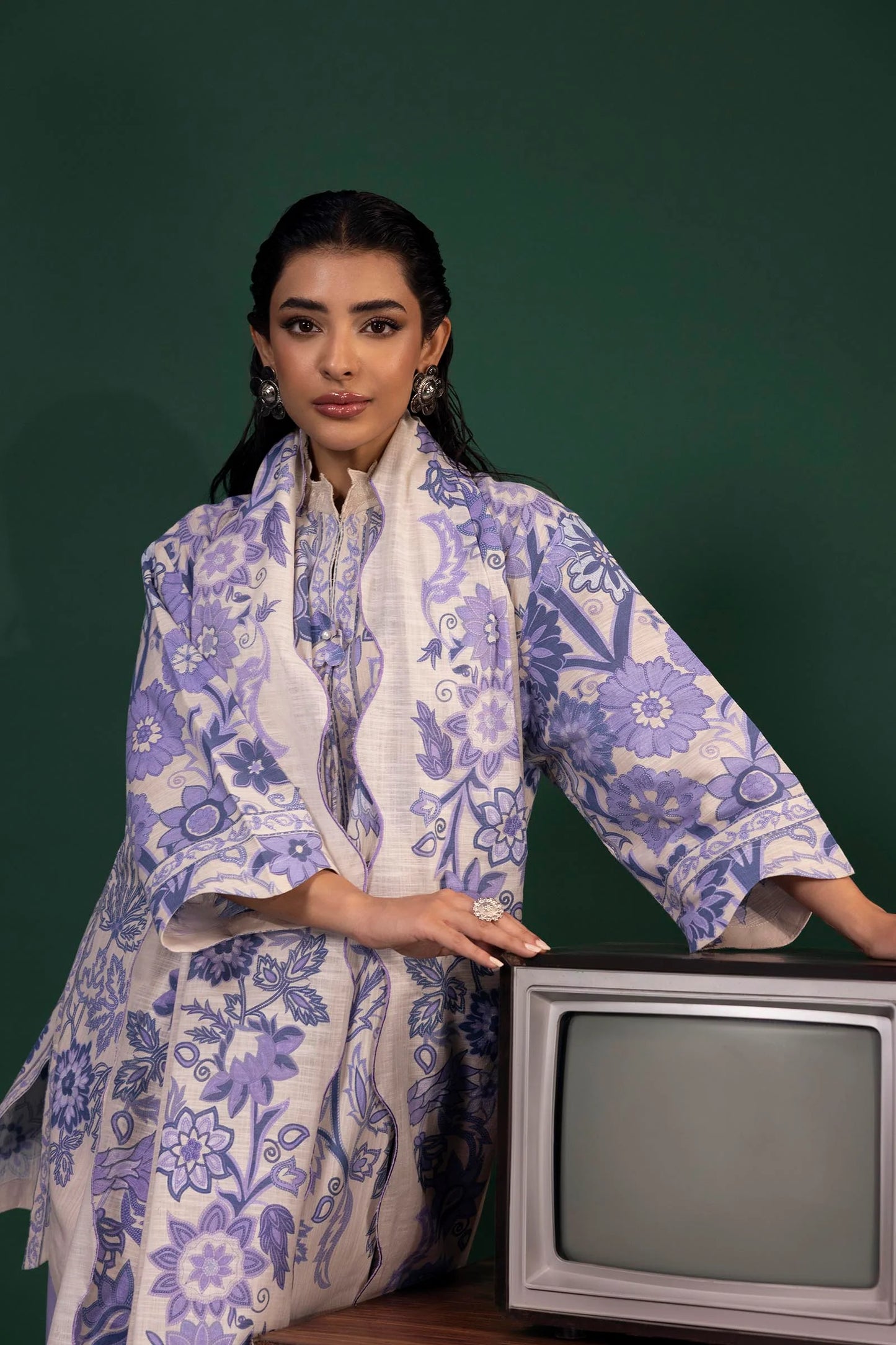 Mahay Winter 2025 by Sana Safinaz -SKU: H255-002A-2BQ