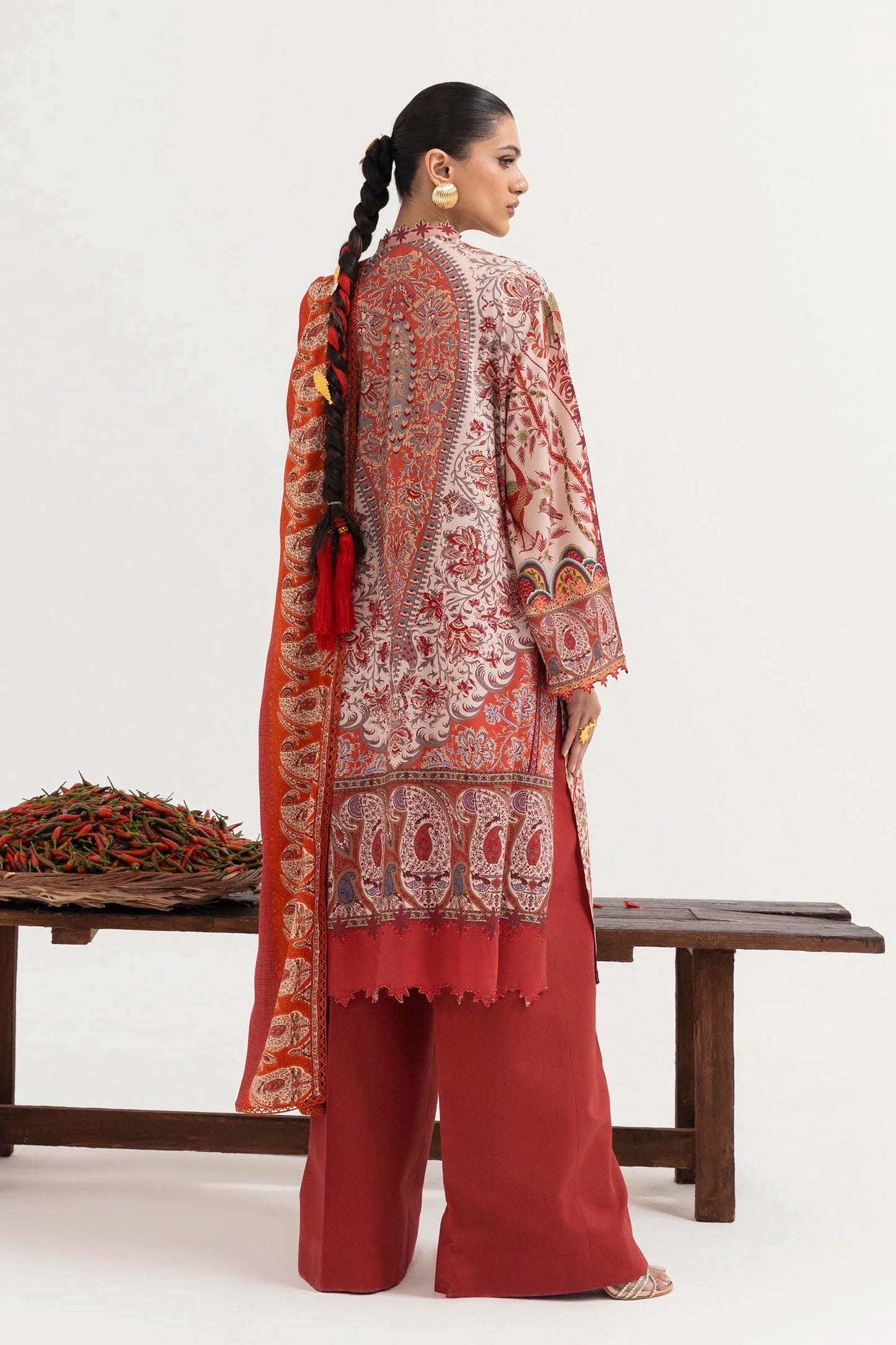 Mahay Winter 2025 by Sana Safinaz - SKU: H255-003A-3CY