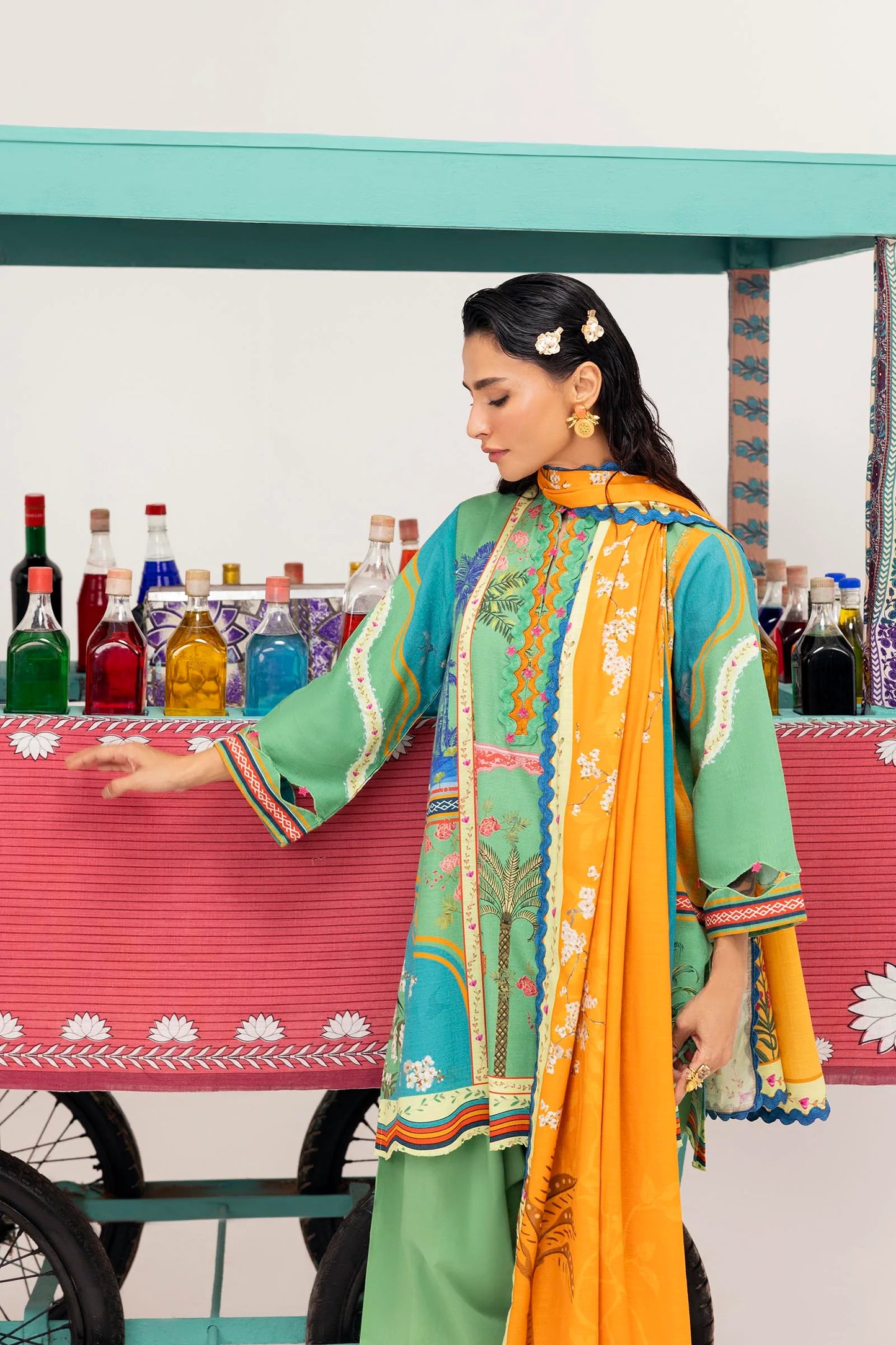 Mahay Winter 2025 by Sana Safinaz - SKU: H255-010B-2Q