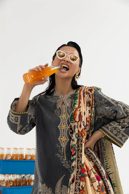 Mahay Winter 2025 by Sana Safinaz - SKU: H255-005A-3CQ