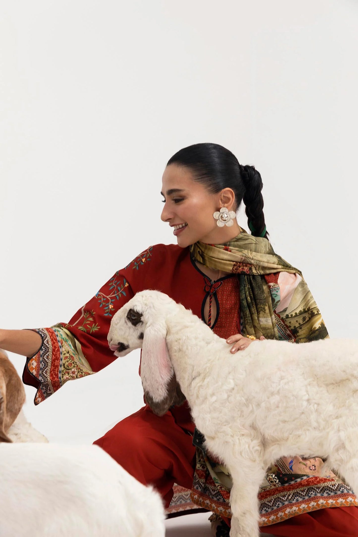 Mahay Winter 2025 by Sana Safinaz - SKU: H255-009A-2DA